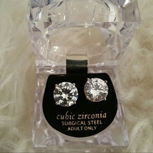 ⭐️Discount Shipping⭐️ Cubic Zirconia Stud Earrings